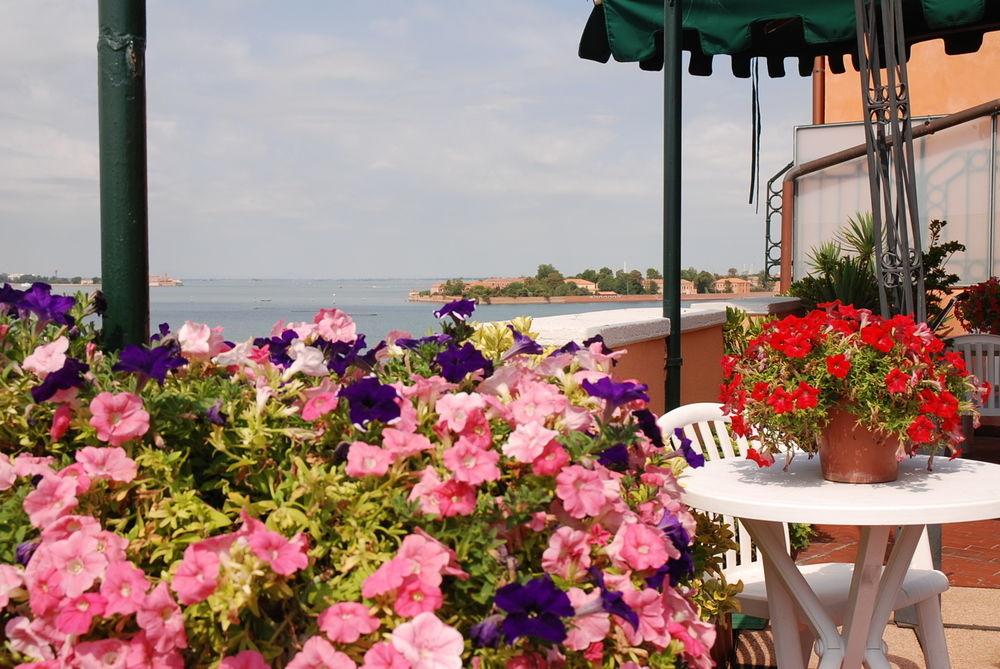 Hotel Riviera